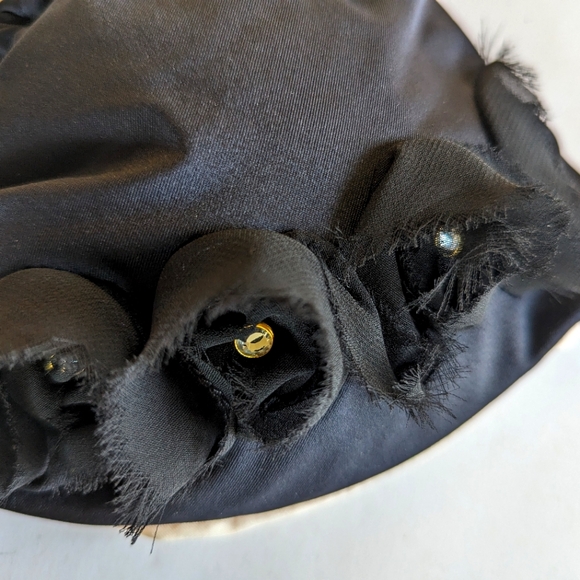 LUXE by Lisa Vogel Bikini Black Top 🖤 Crystal embellished US 12 Cup sizes B - C - Picture 7 of 7